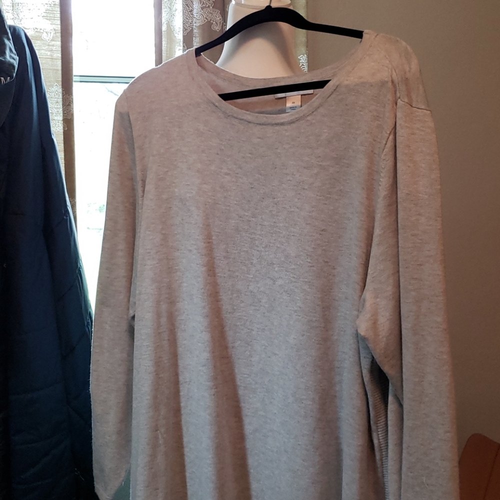 Ladies plus size LW sweater